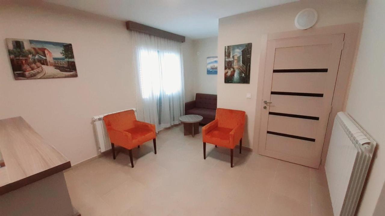 Pilon Apartments Zabljak  Exterior photo